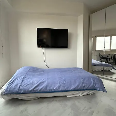 In With View, 15min To Center Apartment